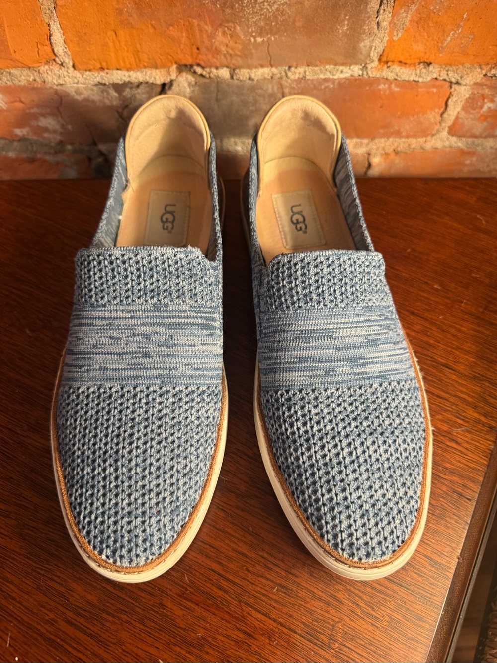 UGG Sammy Blue Knit Slip-On Sneakers Size 9